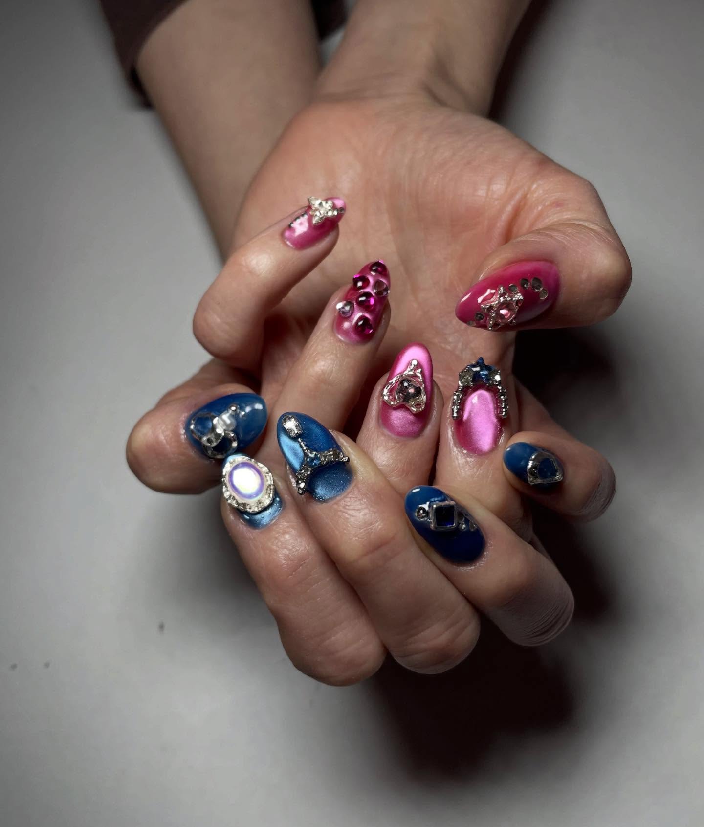 Level 2 medium design nails 10